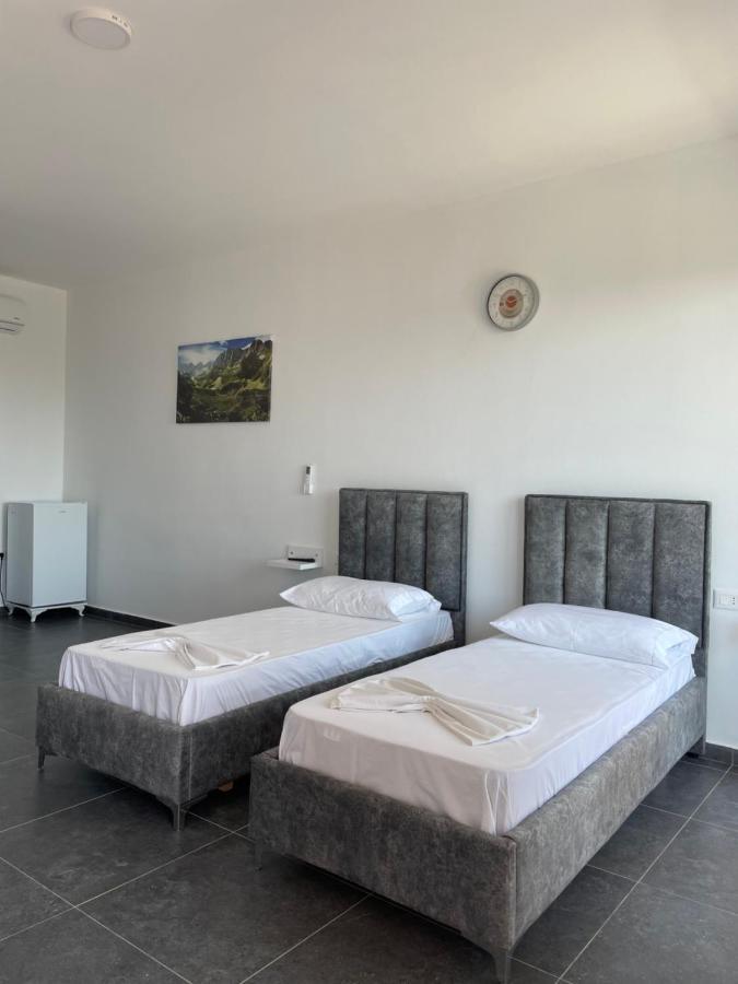 Essos Villas Dhërmi Eksteriør billede